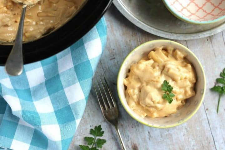 Slow Cooker Macaroni Cheese