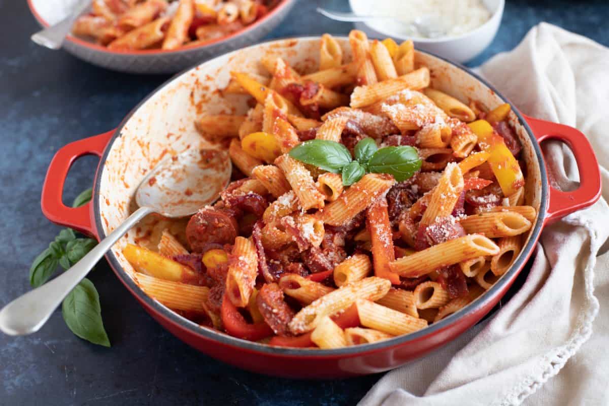 Easy Chorizo and Pepper Pasta Recipe - Effortless Foodie