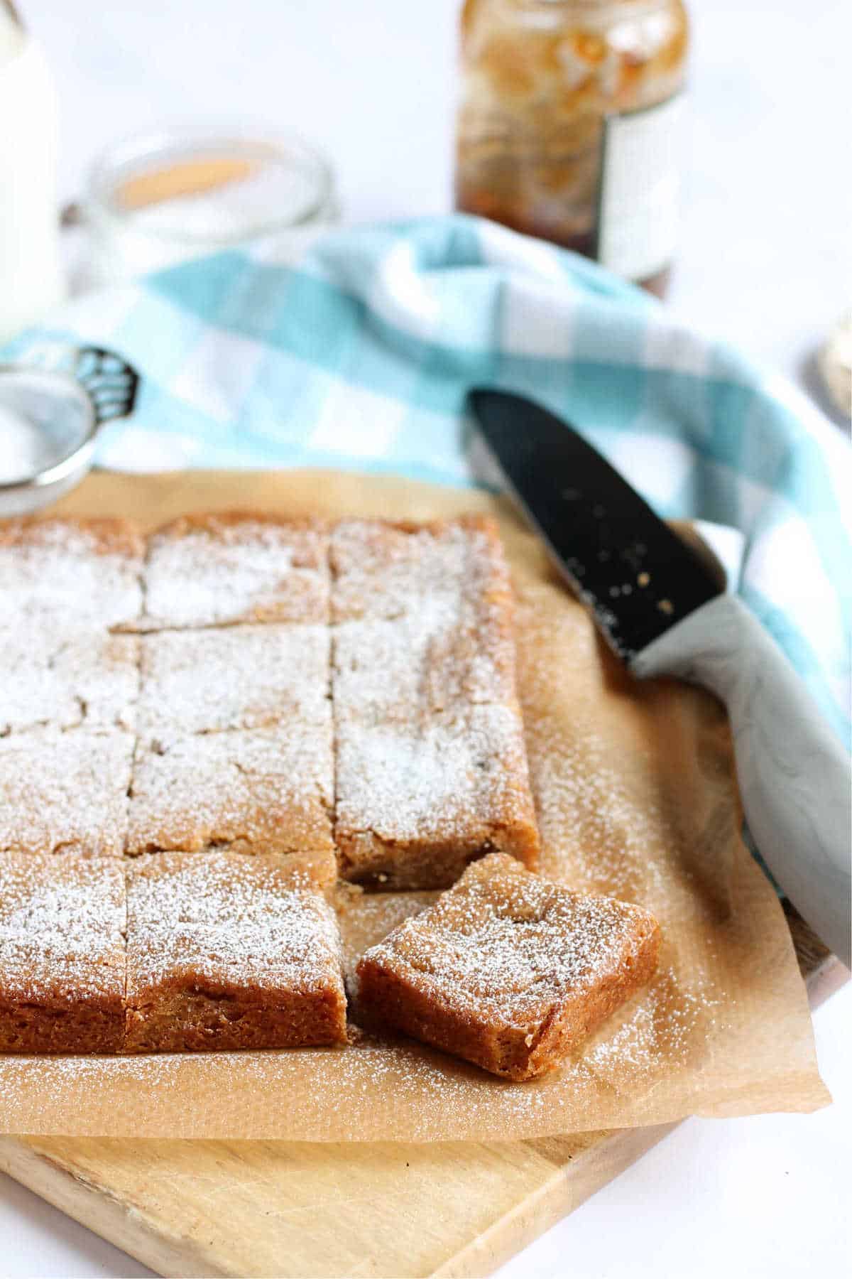 Mincemeat blondies dusted with icing sugar.