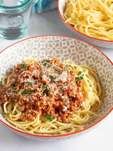 A bowl of turkey mince spaghetti bolognese.