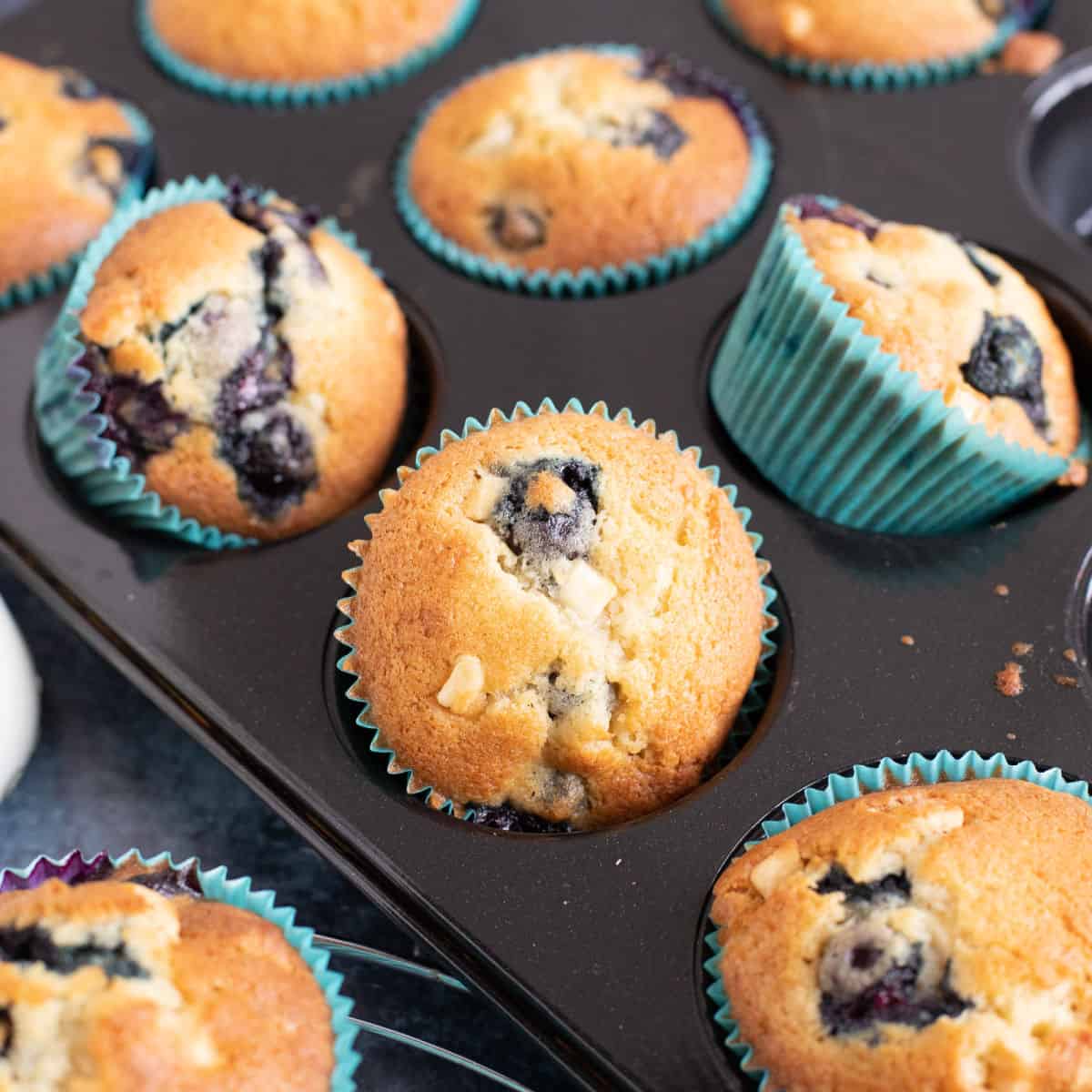 Blueberry &amp; White Chocolate Muffins - Effortless Foodie