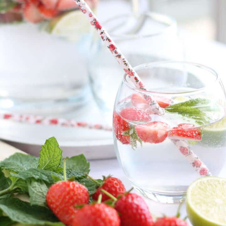 a glass of strawberry mojito.