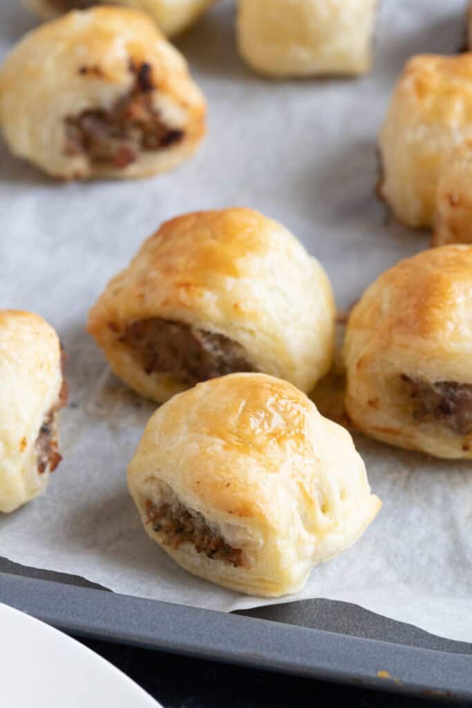 Mini Sausage Rolls Recipe - Effortless Foodie