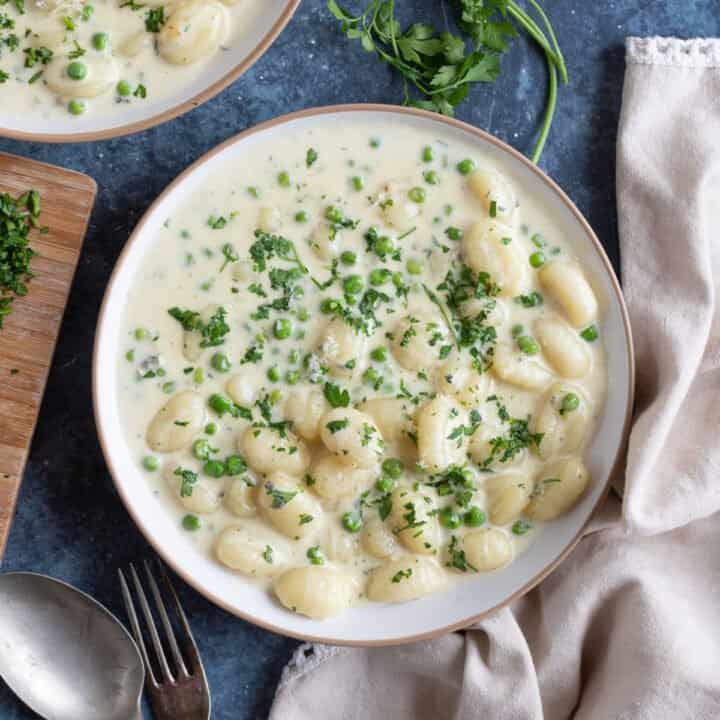 Gnocchi with blue cheese sauce.