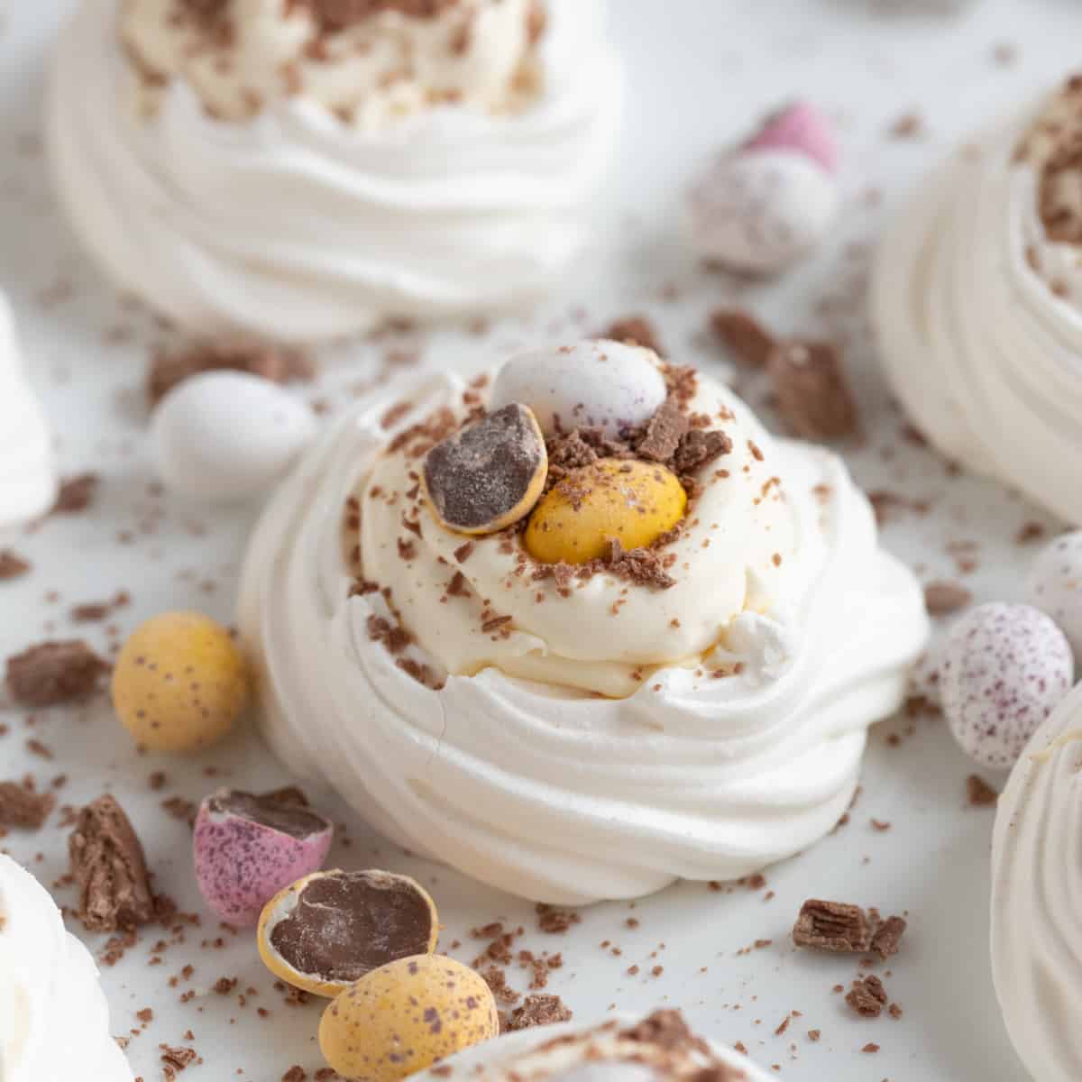 Easy Easter Meringue Nests with Mini Eggs Effortless Foodie