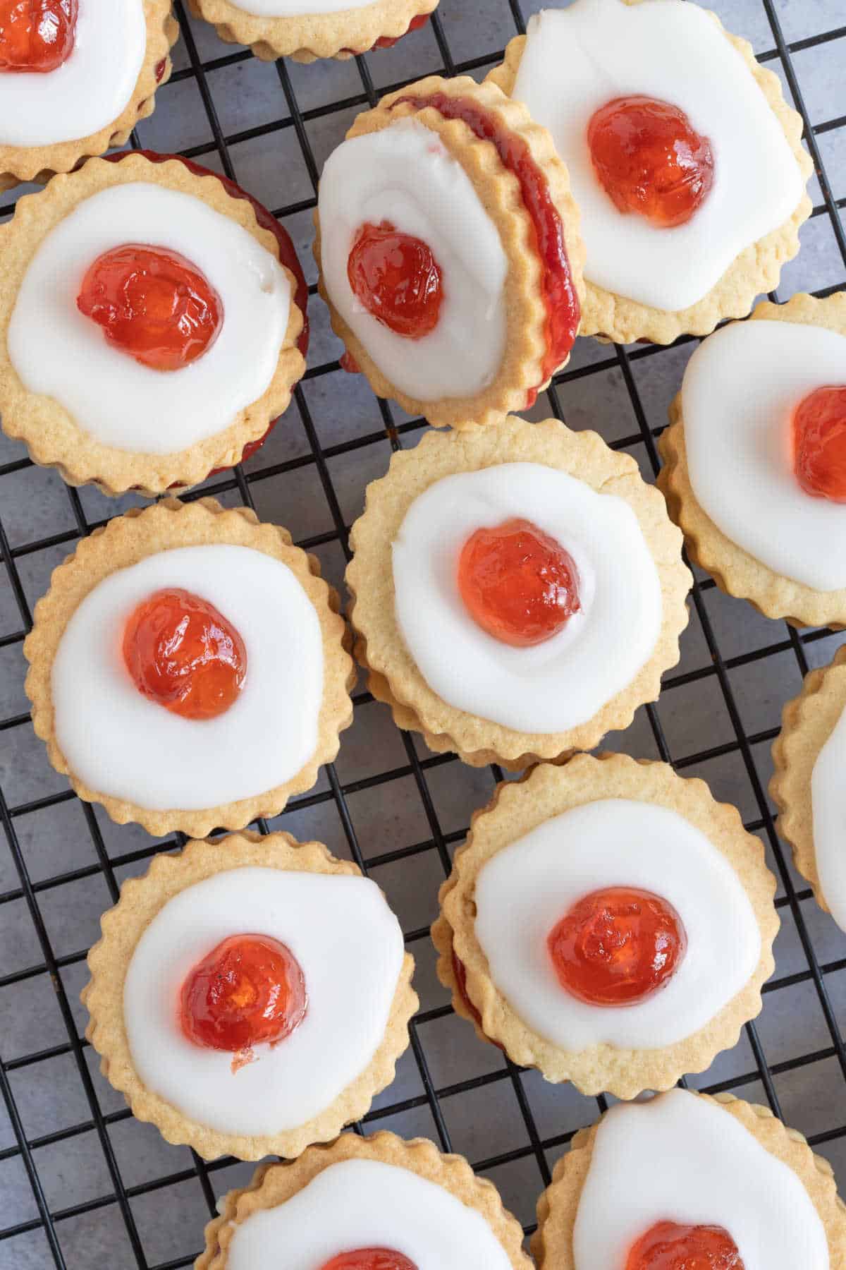 Empire cookies (German Biscuits) on a cooling rack.