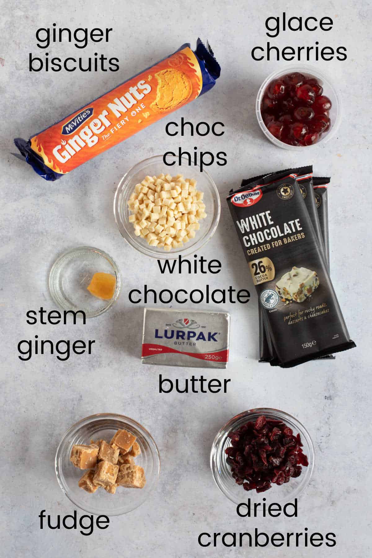 Ingredients needed to make white chocolate tiffin.