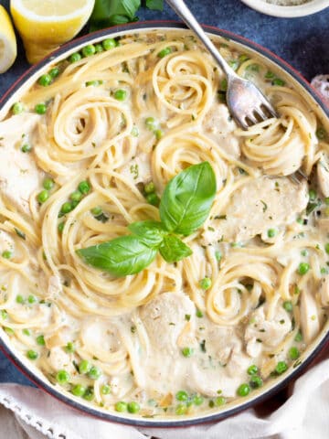 Lemon chicken pasta with basil.