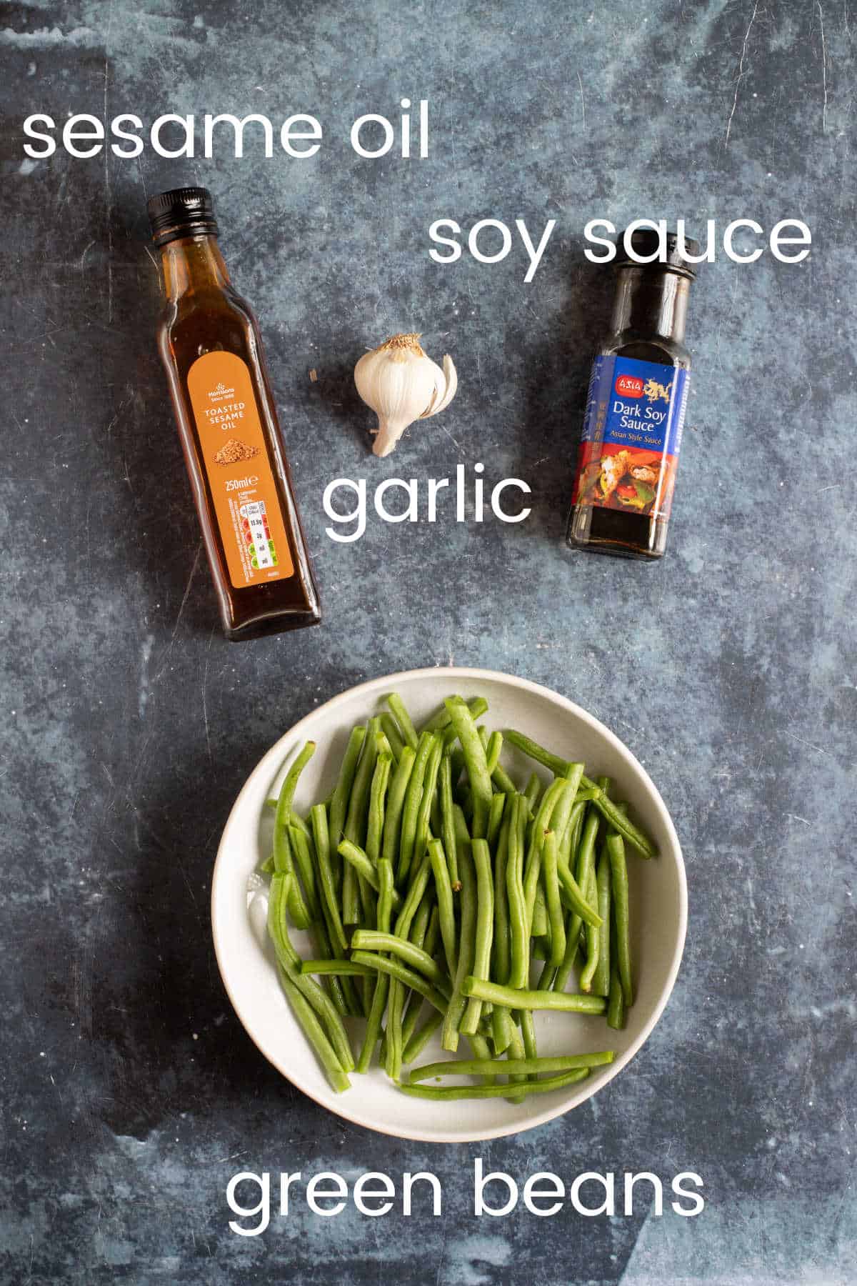 Ingredients for garlic green beans recipe.