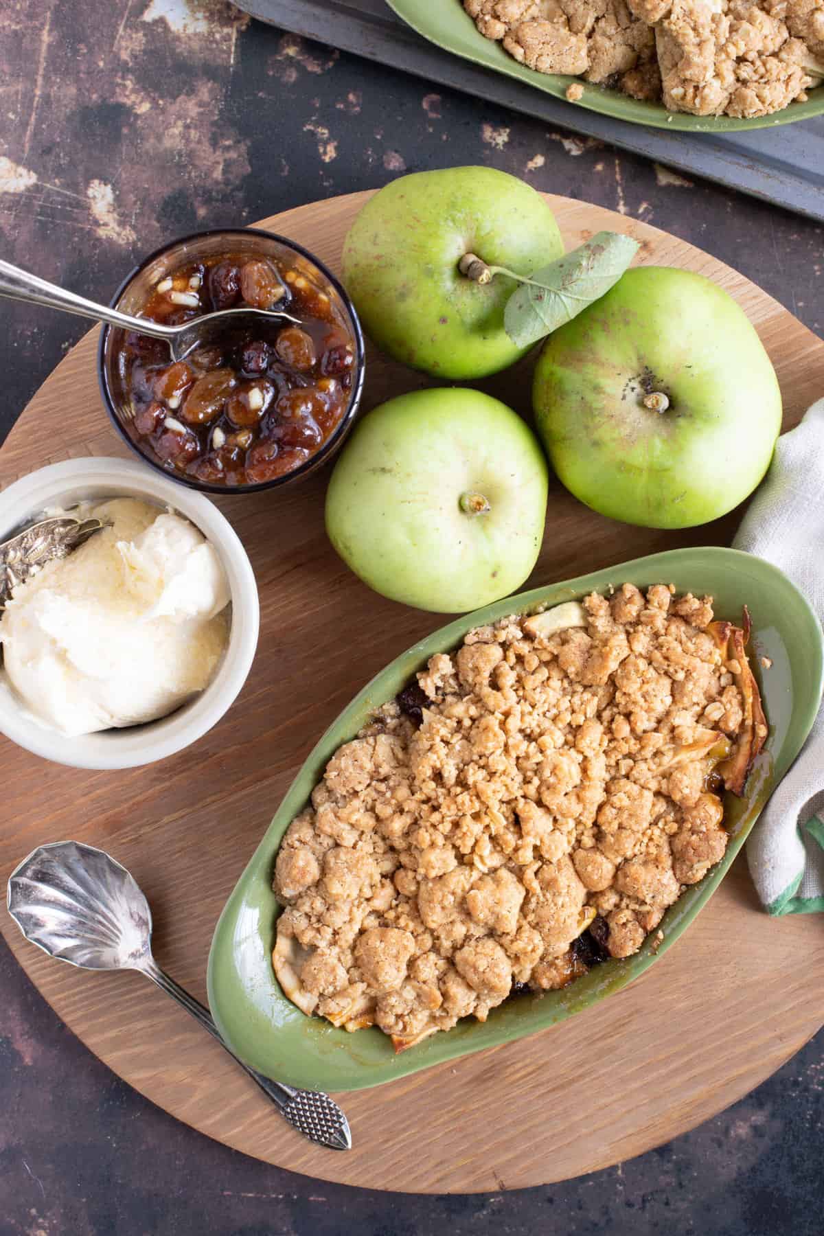 Apple and mincemeat crumble in a pie dish.