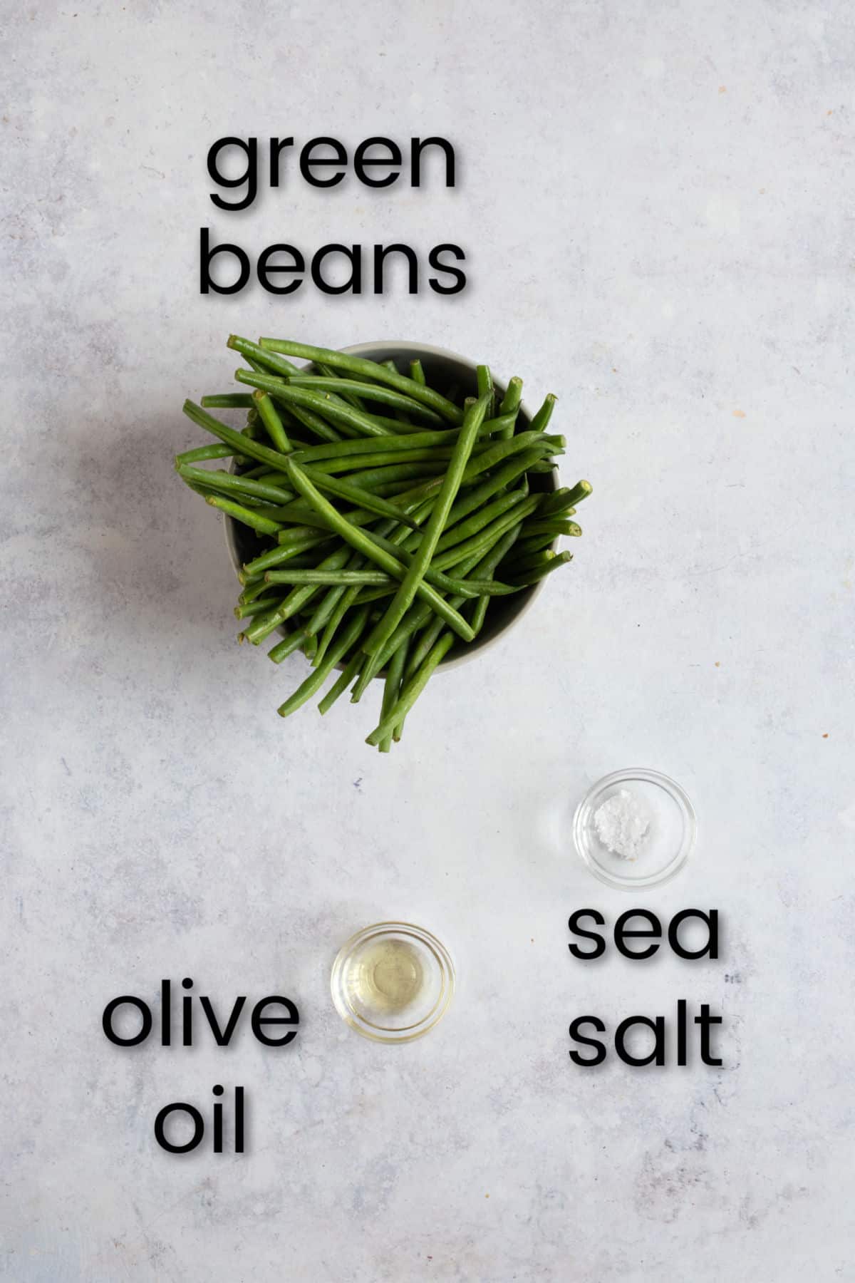 Ingredients for air fryer green beans.