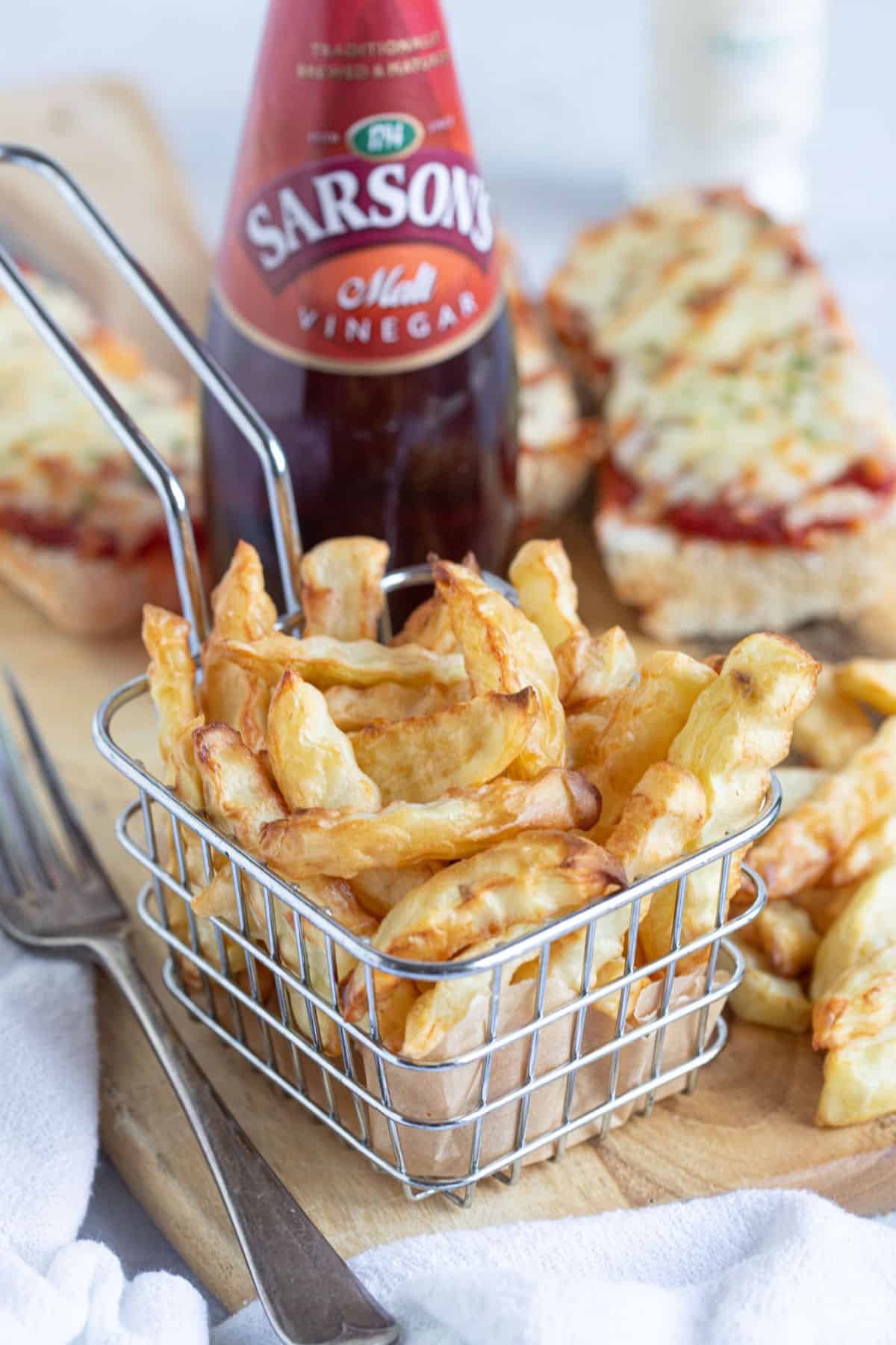 Air fried chips with vinegar.