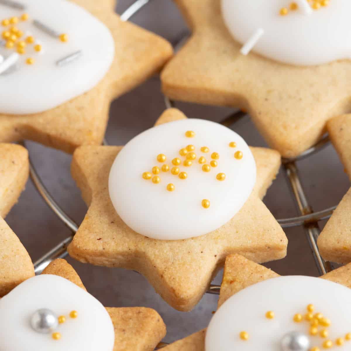 Easy Christmas Star Biscuits Effortless Foodie easy-christmas-star-biscuits-effortless-foodie