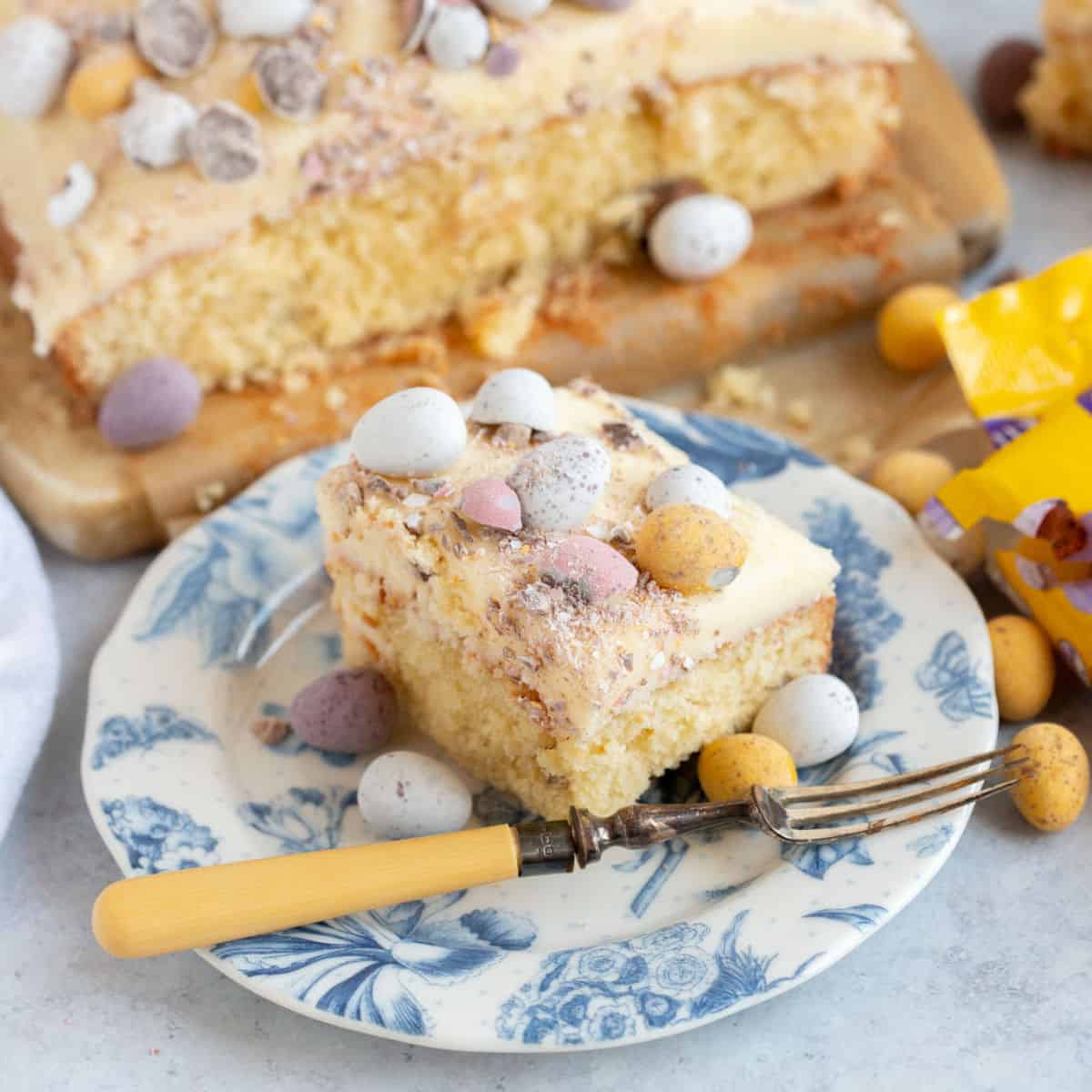 Easy Mini Egg Traybake Cake Effortless Foodie