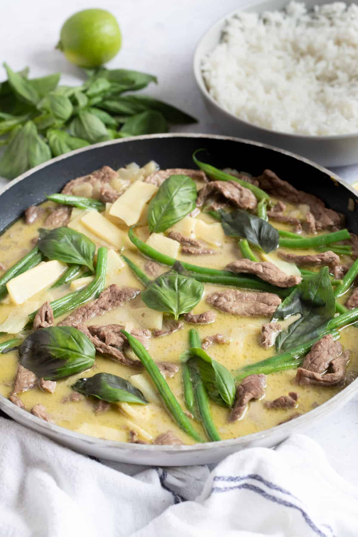 A pan of Thai green beef curry.