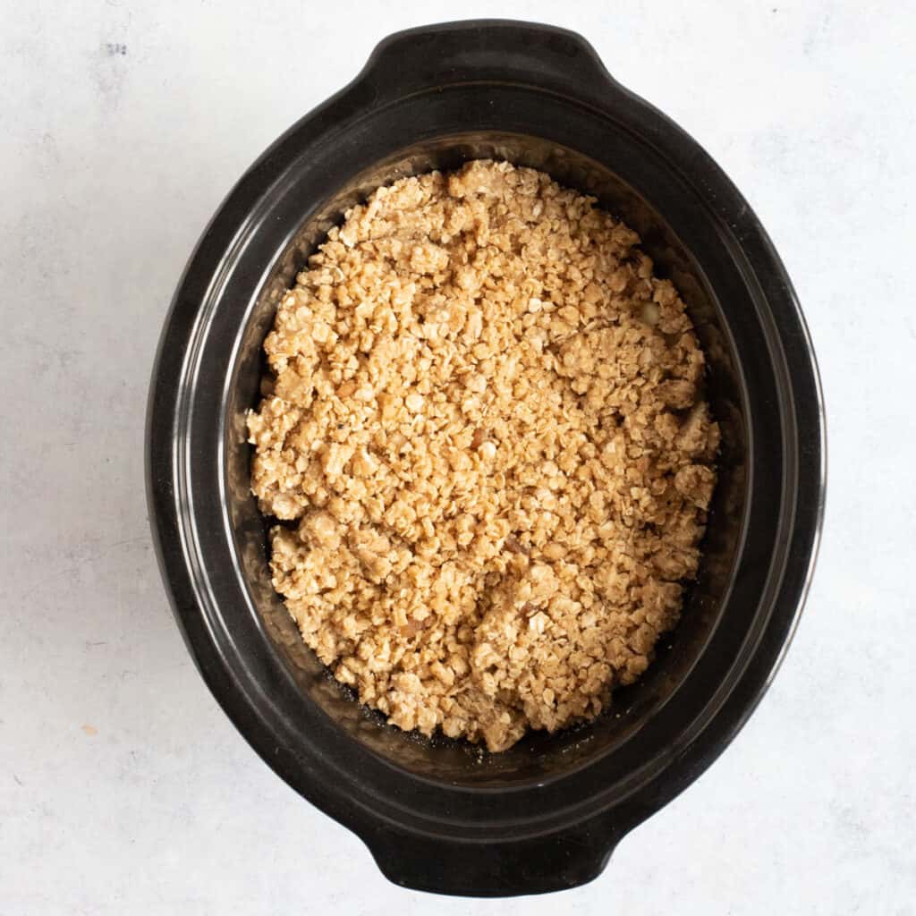 Easy Slow Cooker Apple Crumble Recipe Effortless Foodie