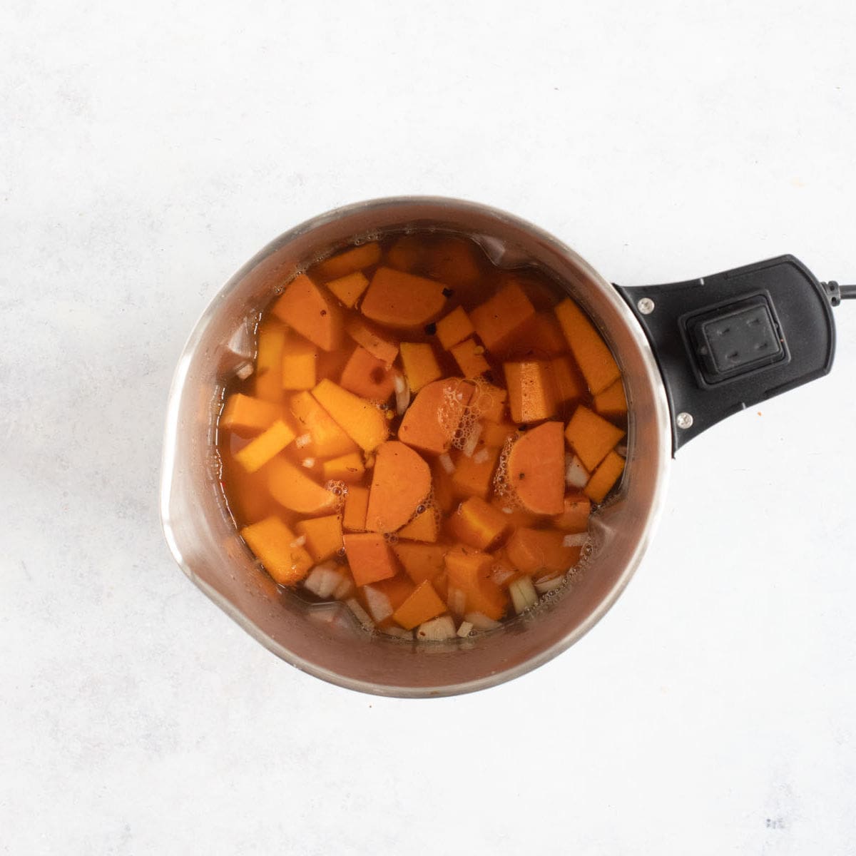 Vegetables in a soup maker.