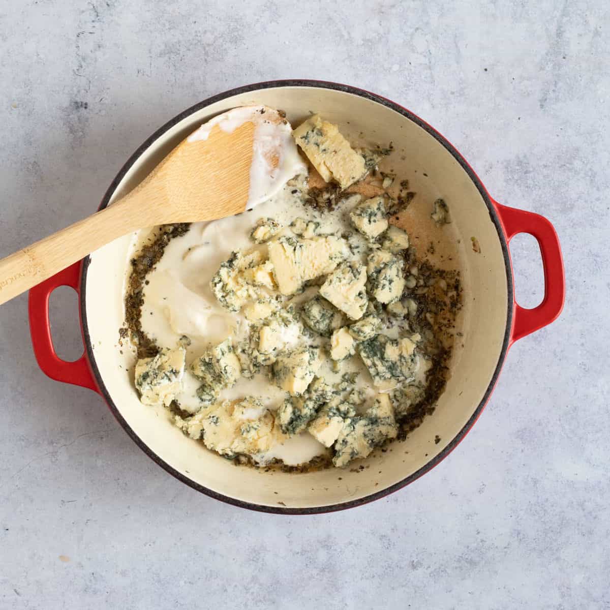 Blue cheese sauce.