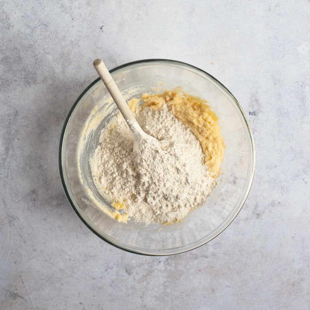 Flour, butter and sugar in bowl.